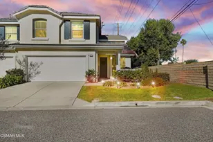 13223 Norfolk Ct, Moorpark, CA 93021 - Photo 1