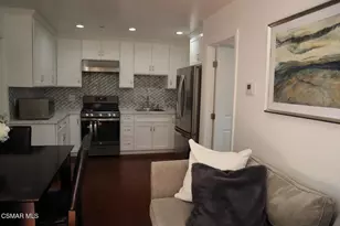 18600 Ingomar St, Reseda, CA 91335 - Photo 1