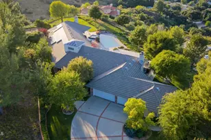 24525 Desert Ave, Newhall, CA 91321 - Photo 1