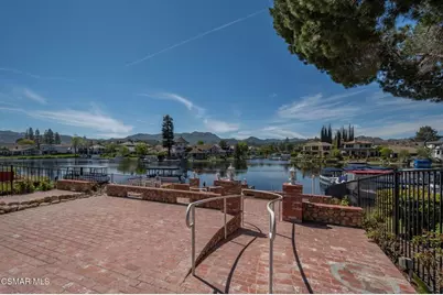 2704 Lakeridge Lane, Westlake Village, CA 91361 - Photo 1