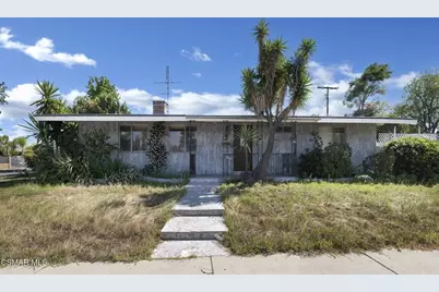 13500 Strathern Street, Panorama City, CA 91402 - Photo 1