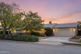 139 Devia Dr, Newbury Park, CA 91320 - Photo 1