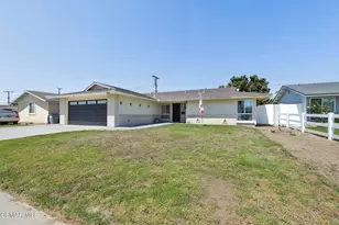 2301 Mono St, Oxnard, CA 93036 - Photo 1
