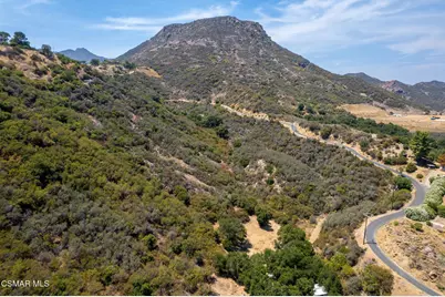 115 Carlisle Road, Thousand Oaks, CA 91361 - Photo 1
