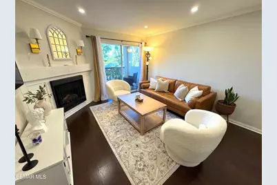 5530 Owensmouth Avenue #206, Woodland Hills, CA 91367 - Photo 1