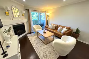 5530 Owensmouth Ave, Woodland Hills, CA 91367 - Photo 1
