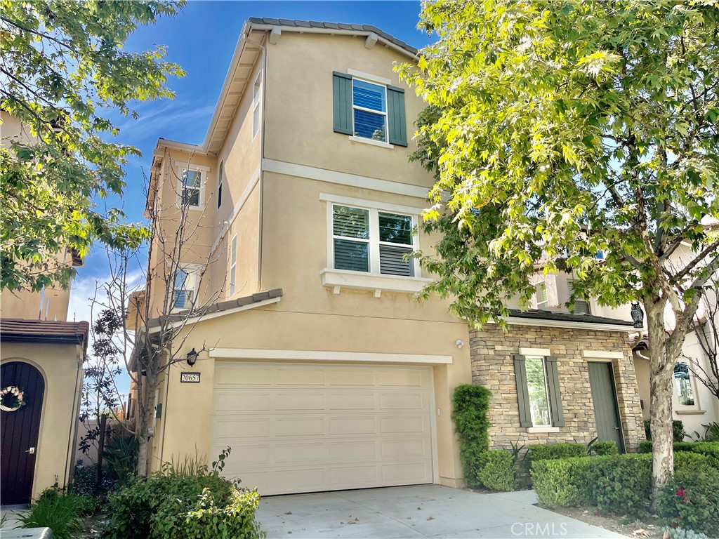 20657 Shepherd Hills Dr, Diamond Bar, CA 91789 - MLS AR25081014 - Coldwell  Banker