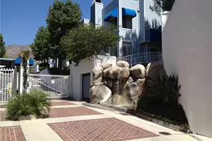 3075 Foothill Blvd, La Crescenta, CA 91214 - Photo 1