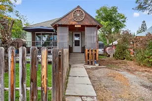 515 Delwood St, Los Angeles, CA 96137 - Photo 1