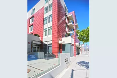 133 S Los Robles Avenue #405, Pasadena, CA 91101 - Photo 1
