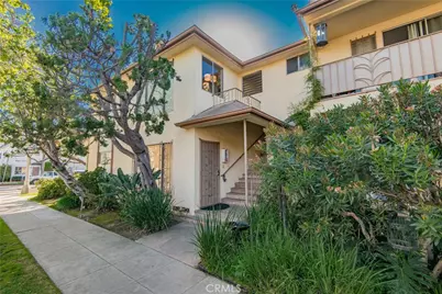 1633 E 1st Street #1, Long Beach, CA 90802 - Photo 1