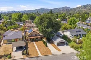 524 Mountain View, Altadena, CA 91001 - Photo 1