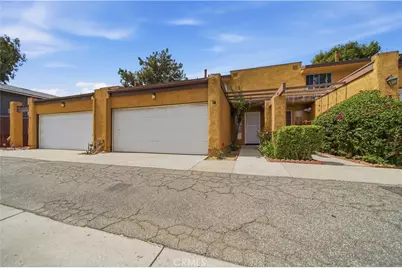 9201 Wakefield Avenue #14, Panorama City, CA 91402 - Photo 1