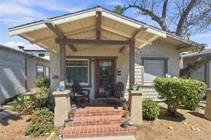 146 N Holliston, Pasadena, CA 91106 - Photo 1