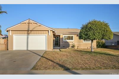 370 S Scott Avenue - Photo 1