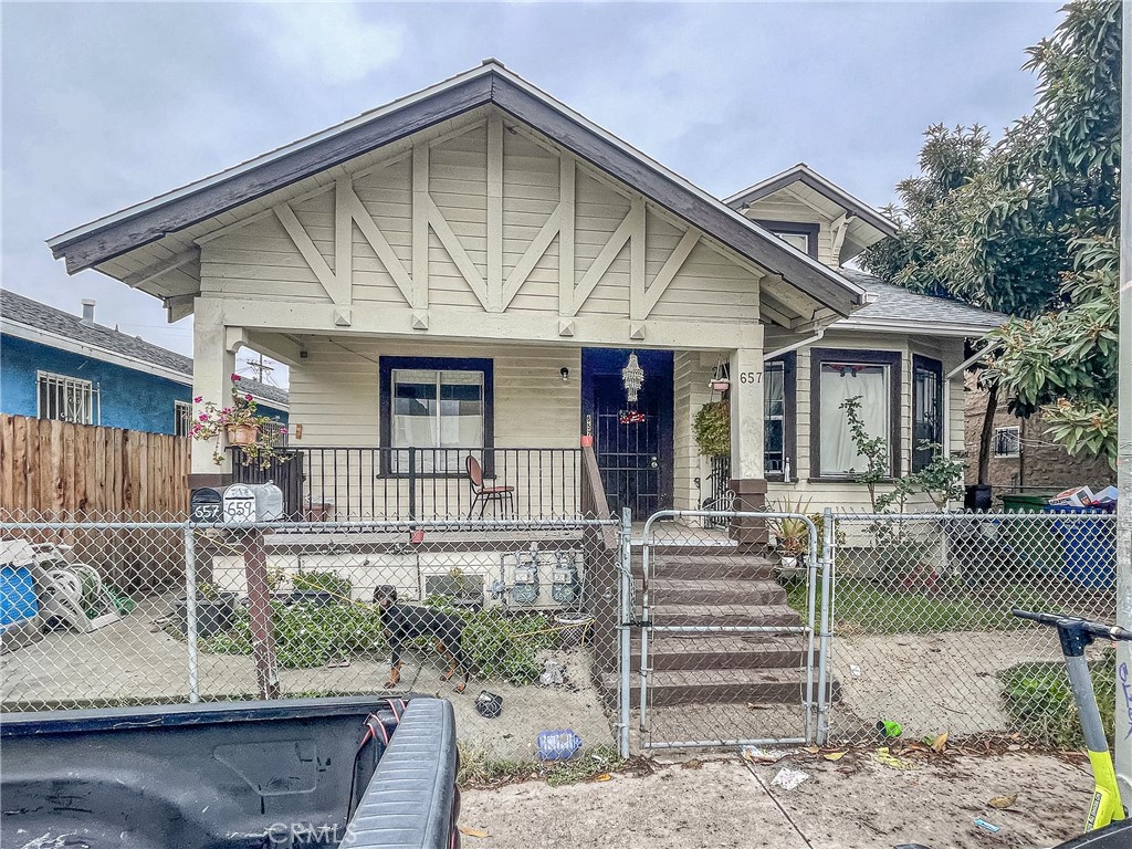 657 E Vernon Ave, Los Angeles, CA 90011 MLS BB23007196 Coldwell Banker