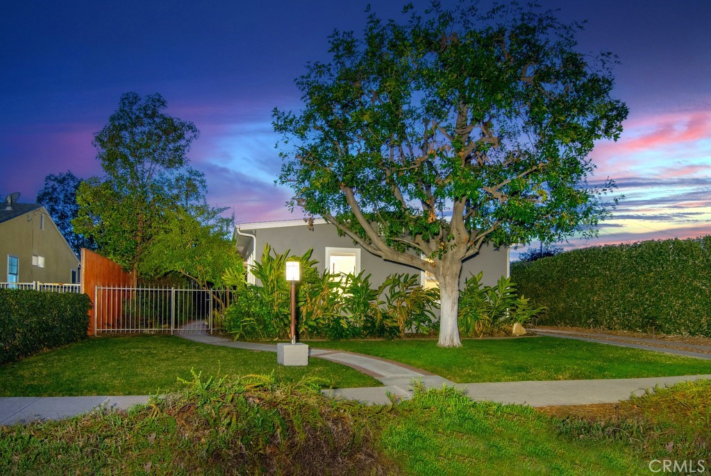 317 S Orchard Dr, Burbank, CA 91506 MLS BB23022056 Coldwell Banker