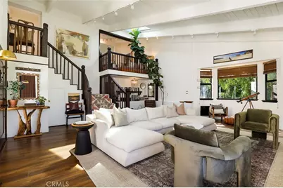 22220 Costanso Street, Woodland Hills, CA 91364 - Photo 1