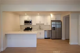 2255 Catalina Street, Burbank, CA 91504 - Photo 1