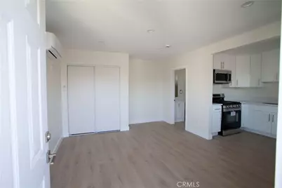 2255 Catalina Street #200, Burbank, CA 91504 - Photo 1