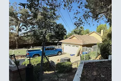 9233 Wheatland Avenue, Los Angeles, CA 91352 - Photo 1