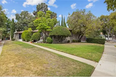 673 N Rosemary Lane, Burbank, CA 91505 - Photo 1