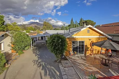 11034 Scoville Avenue, Sunland, CA 91040 - Photo 1