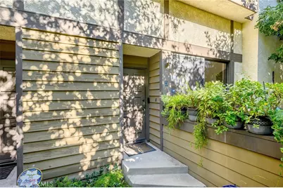 21145 Lassen #3, Chatsworth, CA 91311 - Photo 1