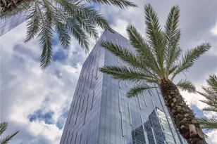 877 Francisco St, Los Angeles, CA 90017 - Photo 1