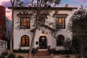 898 S Victoria, Los Angeles, CA 90005 - Photo 1