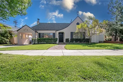 336 W Linden Avenue, Burbank, CA 91506 - Photo 1