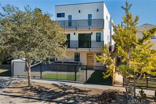 1736 Carmona Ave, Los Angeles, CA 90019 - Photo 1