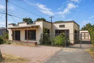 211 S Bel Aire Dr, Burbank, CA 91501 - Photo 1