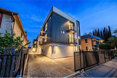 6093 La Prada, Los Angeles, CA 90042 - Photo 1