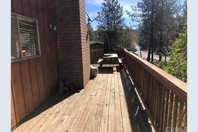 1876 Thrush Rd Wrightwood Ca 92397 Mls Cv19137147 Coldwell