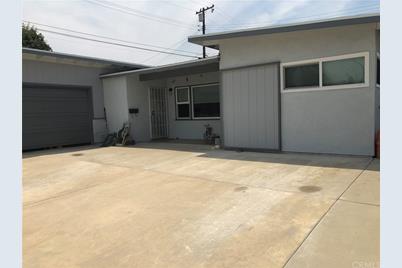 2222 E James Avenue - Photo 1