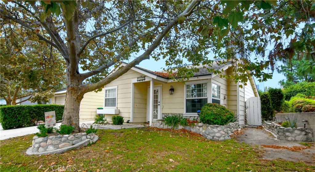 26211 Cambria Ln, Loma Linda, CA 92354 MLS CV22196812 Coldwell Banker