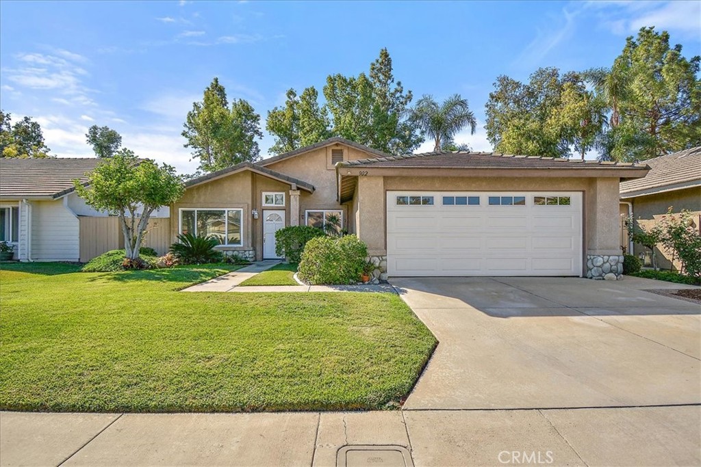 902 Mesa View St, Upland, CA 91784 MLS CV22226247 Coldwell Banker