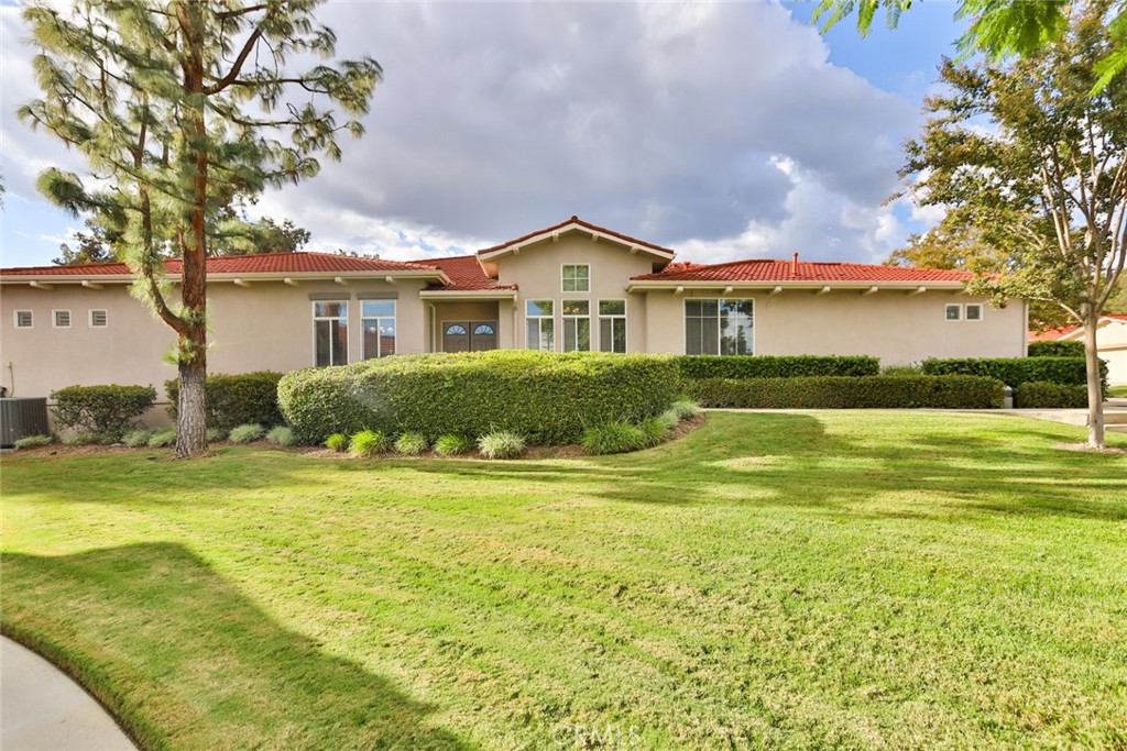 1552 Upland Hills Dr North Dr, Upland, CA 91784 MLS CV22236140