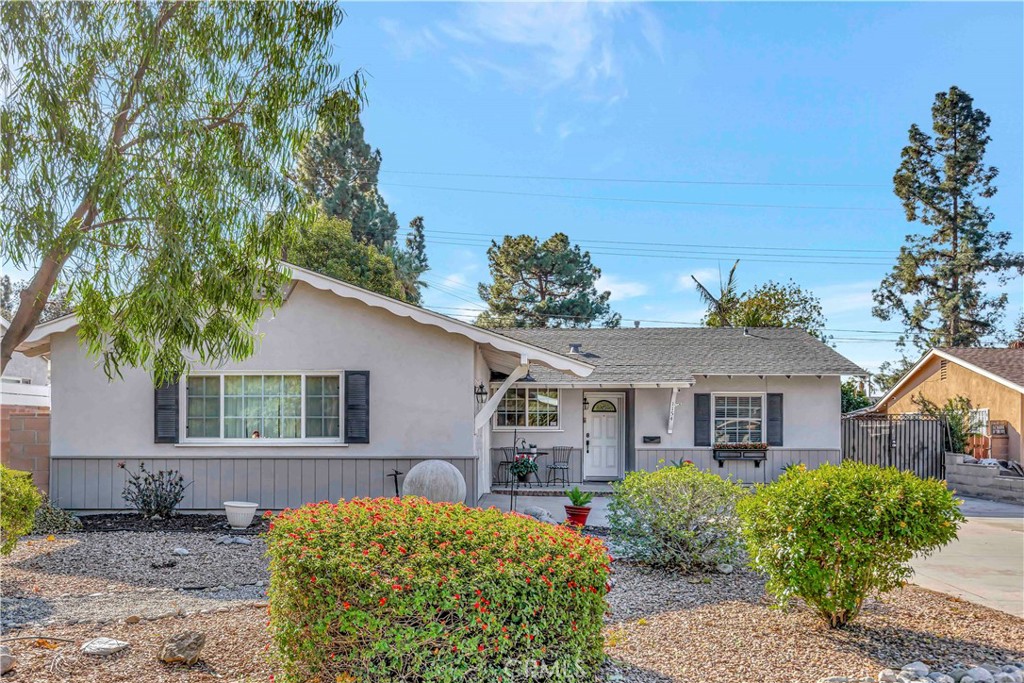 1154 Crown St, Glendora, CA 91740 MLS CV22237850 Coldwell Banker