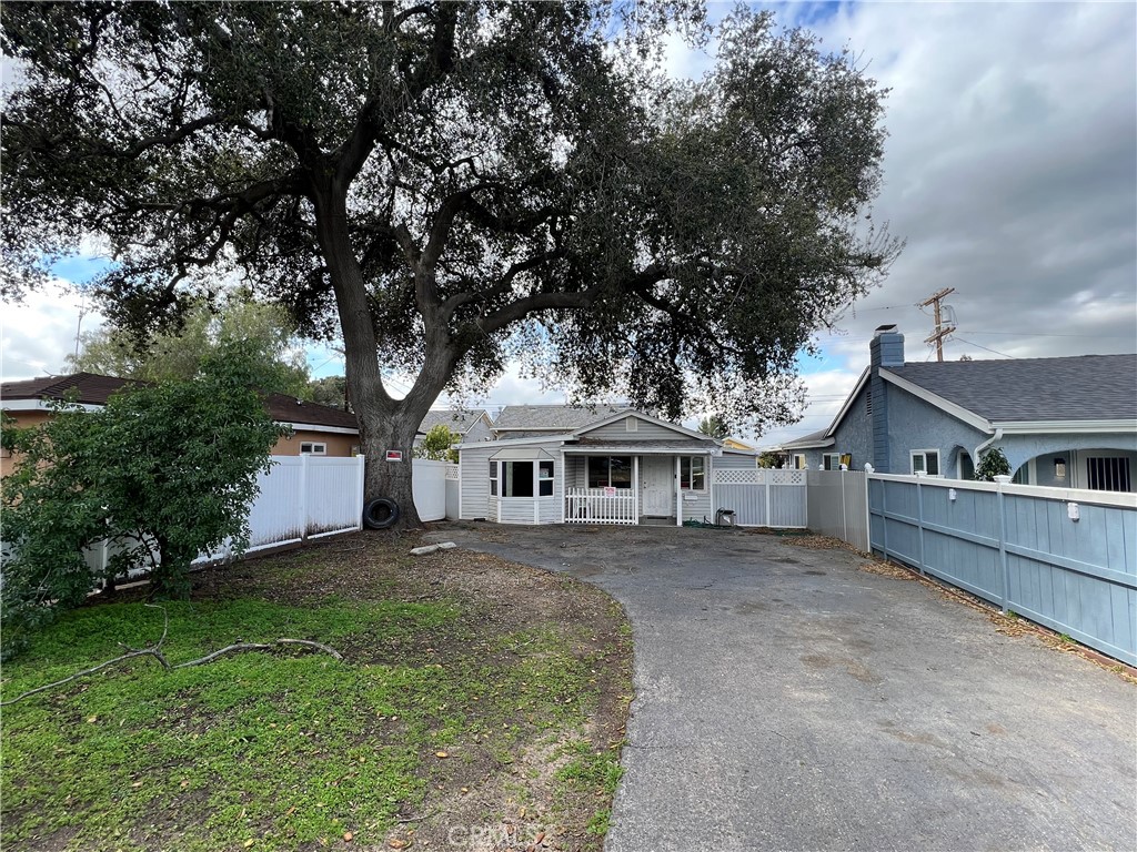 10835 Parr Ave, Sunland, CA 91040 MLS CV23034123 Coldwell Banker