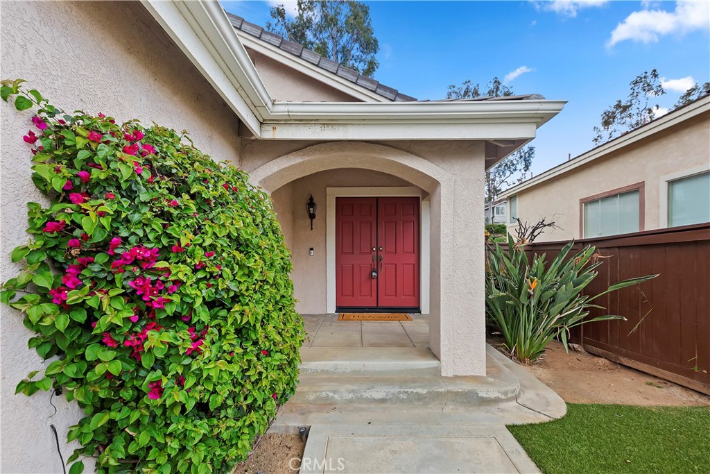 17711 Meadow Mist Ct, Riverside, CA 92503 MLS CV23059220 Coldwell