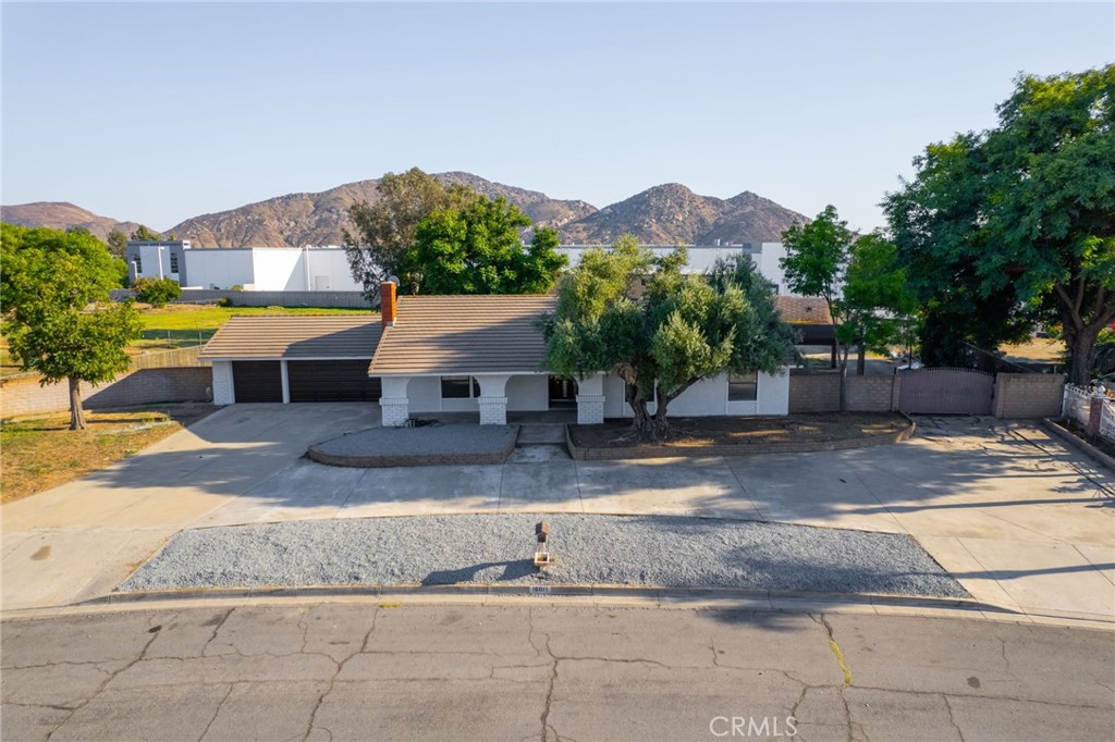 16011 Tyrol Dr, Fontana, CA 92337 MLS CV23186208 Coldwell Banker