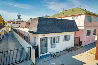 5965 West Boulevard, Los Angeles, CA 90043 - Photo 1