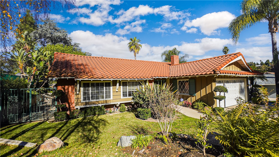 337 N Navajo Springs Rd, Diamond Bar, CA 91765 MLS CV24008117