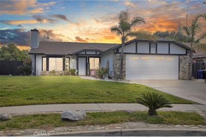 8821 Buckeye Drive, Fontana, CA 92335 - Photo 1