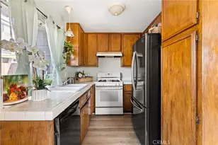 824 N Pasadena Ave, Azusa, CA 91702 - Photo 9