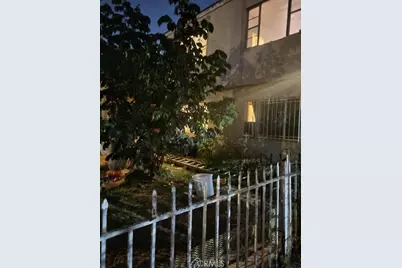 735 E 43rd Place, Los Angeles, CA 90011 - Photo 1