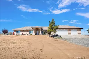 6070 Lassen Rd, Oak Hills, CA 92344 - Photo 1