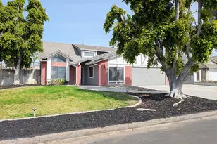 560 Keown Ct, Riverside, CA 92507 - Photo 1